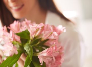 3 sfaturi pentru a alege florile care se potrivesc cu personalitatea destinatarului 3 sfaturi pentru a alege florile care se potrivesc cu personalitatea destinatarului