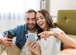 Top 5 telefoane mobile cu cea mai mare valoare la amanet în 2024 Top 5 telefoane mobile cu cea mai mare valoare la amanet în 2024