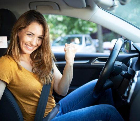 La ce să te aștepți când începi cursurile școlii de șoferi la InstructorulTau? La ce să te aștepți când începi cursurile școlii de șoferi la InstructorulTău?