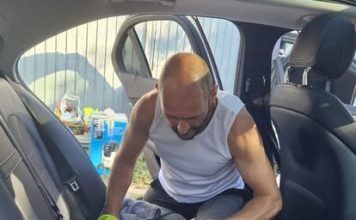 Spălătorie tapițerie auto Oradea pentru mașini cu copii și animale Spălătorie tapițerie auto Oradea pentru mașini cu copii și animale